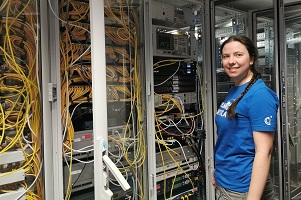 Image: Im Serverraum (Foto: Roman Ackle / AWI)
